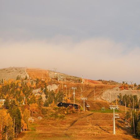 Ski-Inn Pyhaelinna Пухатунтури Экстерьер фото